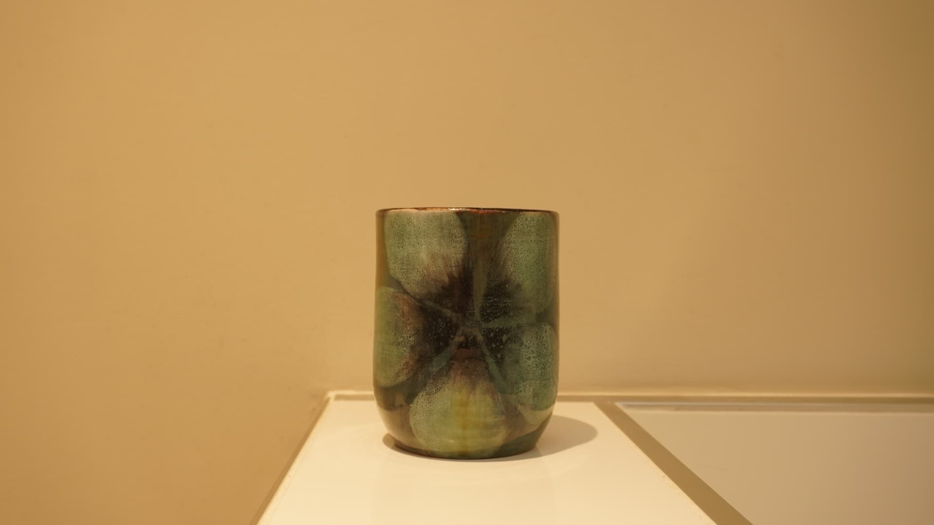 Explored glaze combos (Mayco EL119 Burnished Steel, PC602 White Cascade, EL129 Slate, +2?) · Wheel-thrown Set — Ceramic work by RuiXuan Xu — Club